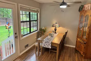 4330 Falcon Crest Dr, Flowery Branch, GA 30542 - Photo 3