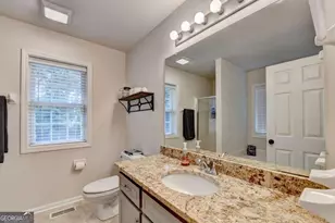 95 N Gwinnett St, Buford, GA 30518 - Photo 29