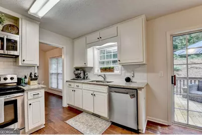 95 N Gwinnett Street, Buford, GA 30518 - Photo 19