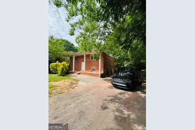5925 Pinecreek Road, Forest Park, GA 30297 - Photo 9