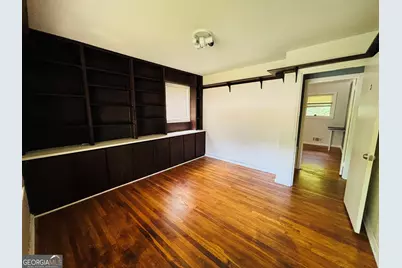 5925 Pinecreek Road, Forest Park, GA 30297 - Photo 21