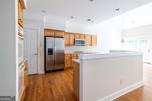 10 Hemingbrough Way, Alpharetta, GA 30022 - Photo 3