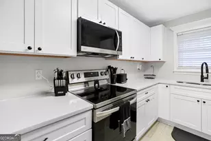 9 W Park Ct, Newnan, GA 30263 - Photo 17
