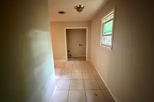 1821 E Farris Ave, Atlanta, GA 30344 - Photo 15