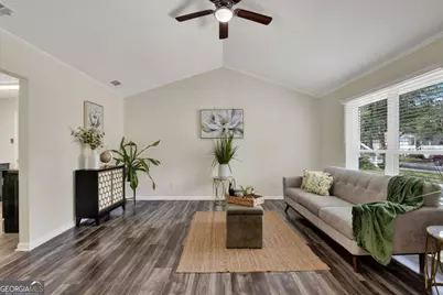 325 Forrest Avenue, Savannah, GA 31404 - Photo 7