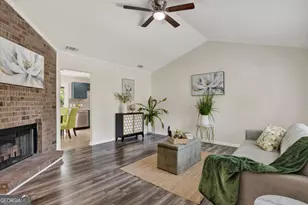 325 Forrest Ave, Savannah, GA 31404 - Photo 5