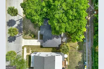 325 Forrest Avenue, Savannah, GA 31404 - Photo 33