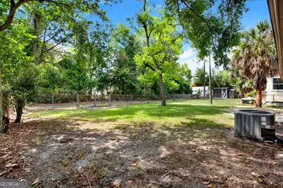 325 Forrest Avenue, Savannah, GA 31404 - Photo 31