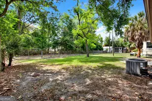 325 Forrest Ave, Savannah, GA 31404 - Photo 31