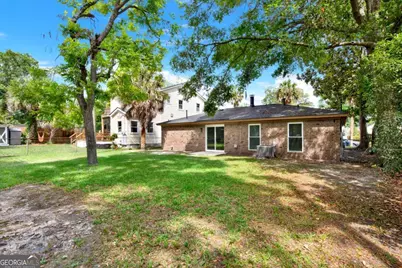 325 Forrest Avenue, Savannah, GA 31404 - Photo 31