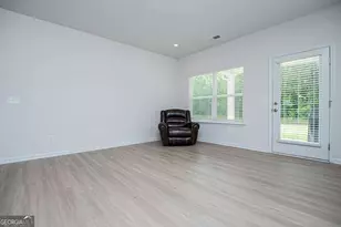 221 Asher Dr, Carrollton, GA 30116 - Photo 15