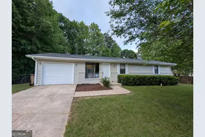 61 Trina Avenue NE, Kennesaw, GA 30144 - Photo 1