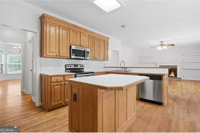 3235 Lake Russell Way, Buford, GA 30519 - Photo 11