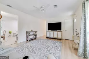 1348 Whitfield Park Dr, Savannah, GA 31406 - Photo 7