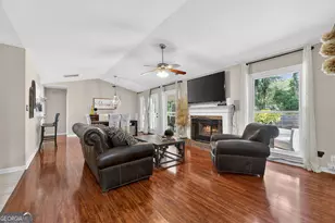 318 Summer Pl, Peachtree City, GA 30269 - Photo 9