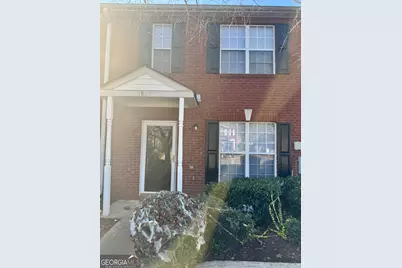 5869 Strathmoor Manor Circle, Lithonia, GA 30058 - Photo 1