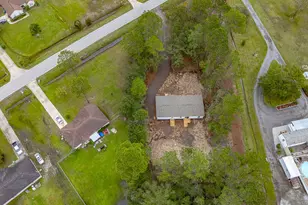 425 Emanuel Church Rd, Brunswick, GA 31523 - Photo 11