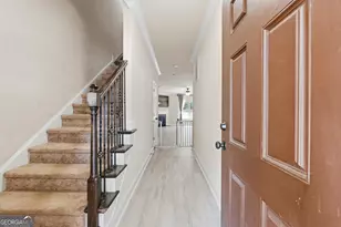 2777 Lakeview Walk, Decatur, GA 30035 - Photo 3