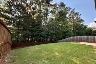 2777 Lakeview Walk, Decatur, GA 30035 - Photo 33