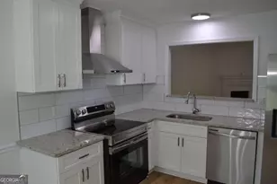 5134 Hill Farm Dr NE, Woodstock, GA 30188 - Photo 7