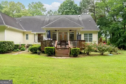 140 Honeysuckle Road NW, Milledgeville, GA 31061 - Photo 7