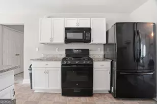 3951 Oak Field Dr, Loganville, GA 30052 - Photo 21