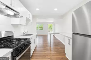 3193 E Point St, Atlanta, GA 30344 - Photo 9
