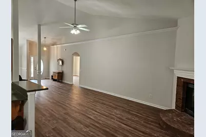 360 Crossroads Drive, Social Circle, GA 30025 - Photo 13