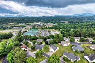22 Sunset Ct, Blue Ridge, GA 30513 - Photo 35