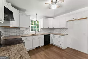 546 Barron Dr, Clarkesville, GA 30523 - Photo 15