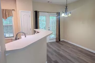 1203 Blairs Pointe Dr, Austell, GA 30168 - Photo 5