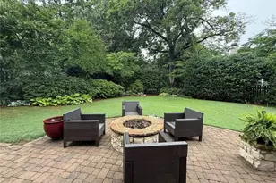 505 Estate Club Cir, Roswell, GA 30075 - Photo 3