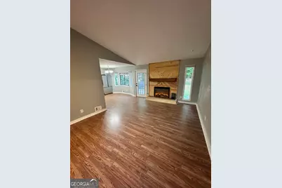 312 Hardwood Lane, Lawrenceville, GA 30044 - Photo 5