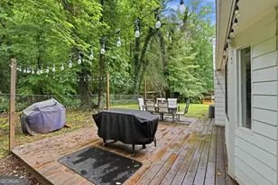 312 Hardwood Ln, Lawrenceville, GA 30044 - Photo 19