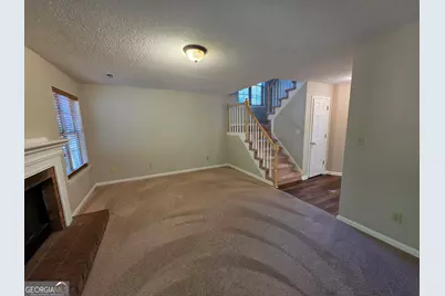 302 Henley Way, Peachtree City, GA 30269 - Photo 3