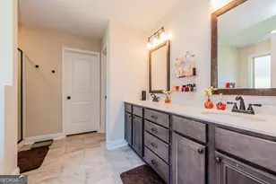 234 Creek Ridge Dr, Warner Robins, GA 31088 - Photo 13
