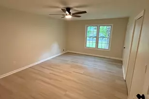 18 Regal Way, Lawrenceville, GA 30044 - Photo 13