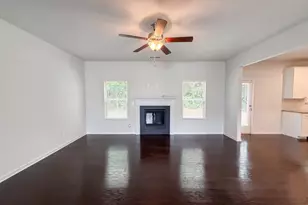 359 Holbrook Dr, Dallas, GA 30132 - Photo 3