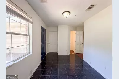 3753 Soapstone Road, Decatur, GA 30034 - Photo 11
