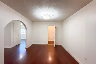 3753 Soapstone Rd, Decatur, GA 30034 - Photo 7