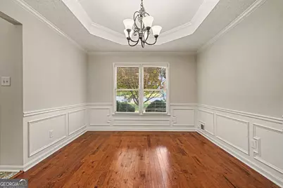 977 Sunny Glenn Court, Lawrenceville, GA 30043 - Photo 7