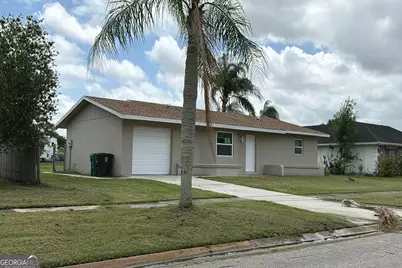 643 SW Ivanhoe Drive, Port Saint Lucie, FL 34983 - Photo 3