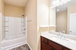 237 River Meadow Dr, Lagrange, GA 30241 - Photo 13
