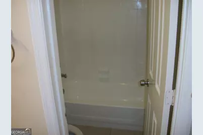 207 Granville Court, Sandy Springs, GA 30328 - Photo 9