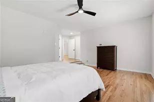 10210 Kinross Rd, Roswell, GA 30076 - Photo 13