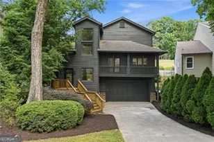 10210 Kinross Rd, Roswell, GA 30076 - Photo 1