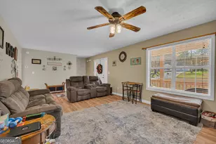 5111 Meridian Lake Dr, Monroe, GA 30655 - Photo 9