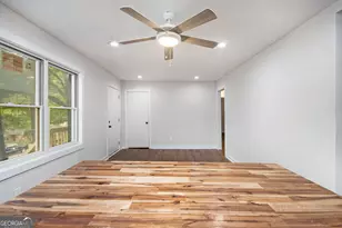 2952 Diana Dr SW, Atlanta, GA 30315 - Photo 3