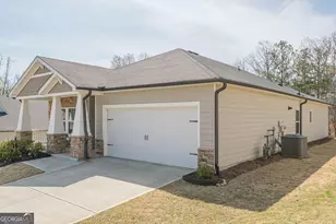 422 Murphy Ave, Canton, GA 30114 - Photo 3