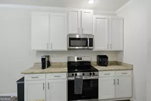8684 Lakeview Cmns, Jonesboro, GA 30238 - Photo 9